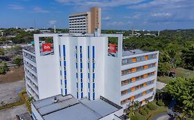 Ibis Manaus Distrito Industrial